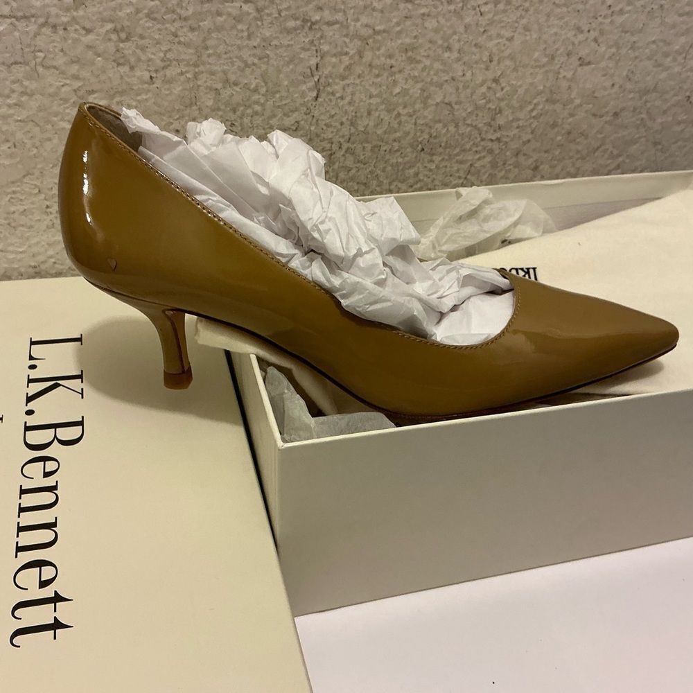 New with box LK Bennett Camel Patent Leather Heels